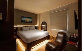 Đào Tiên Hotel - Lê Văn Hưu